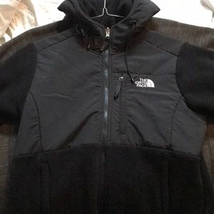 Black The North Face fullzip hoodie